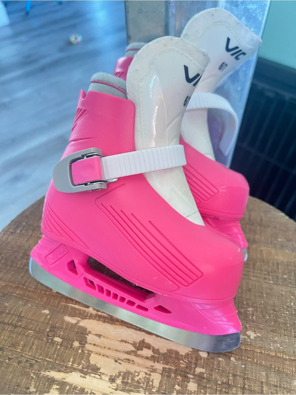 Kids Adjustable Pink Ice Skates - Unbranded